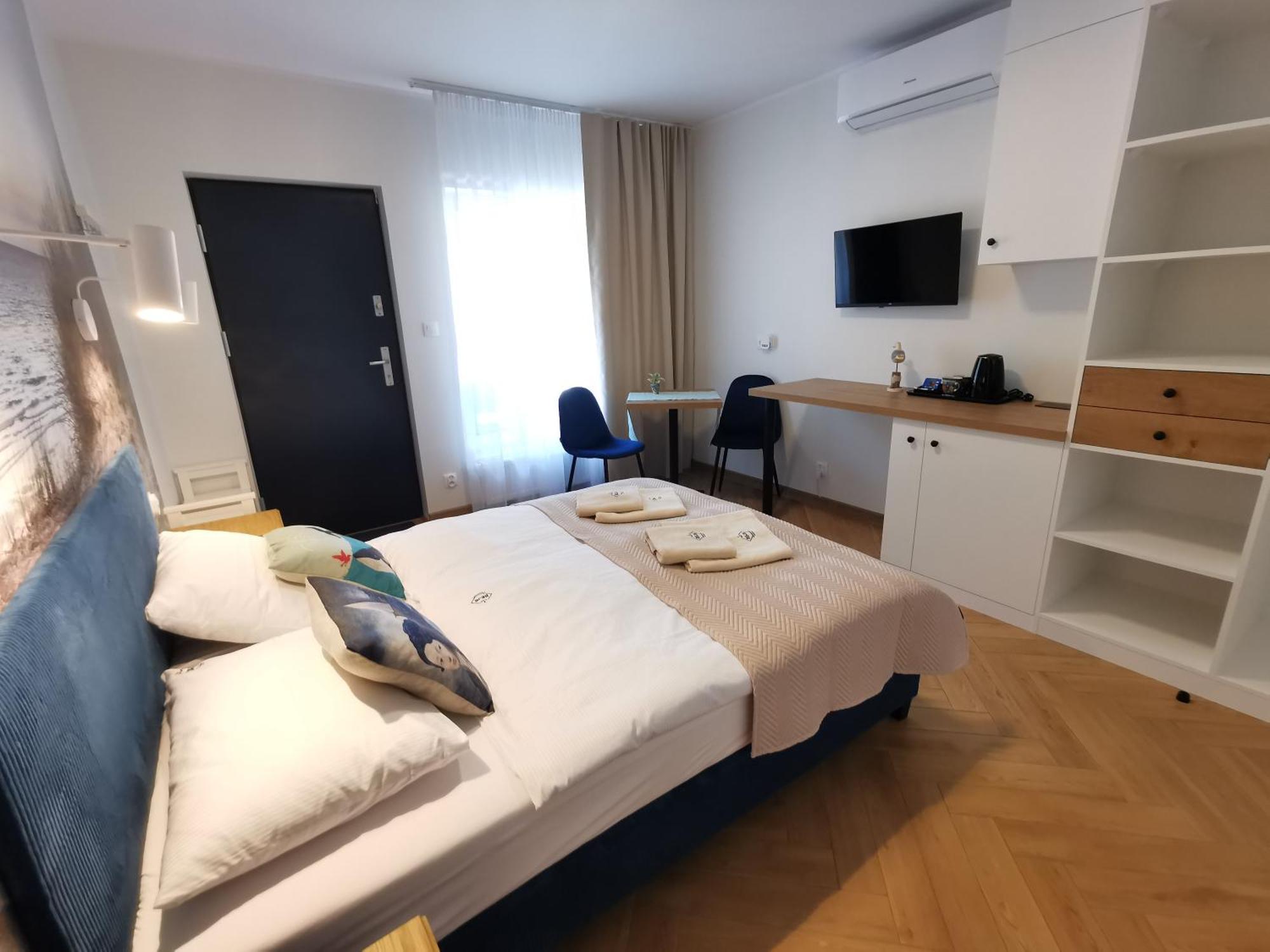 Dom Goscinny Z Restauracja - Rejs Dziwnów Exteriör bild